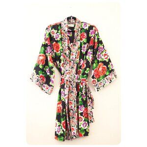 Vintage Victoria’s Secret Black Floral Robe sz OS